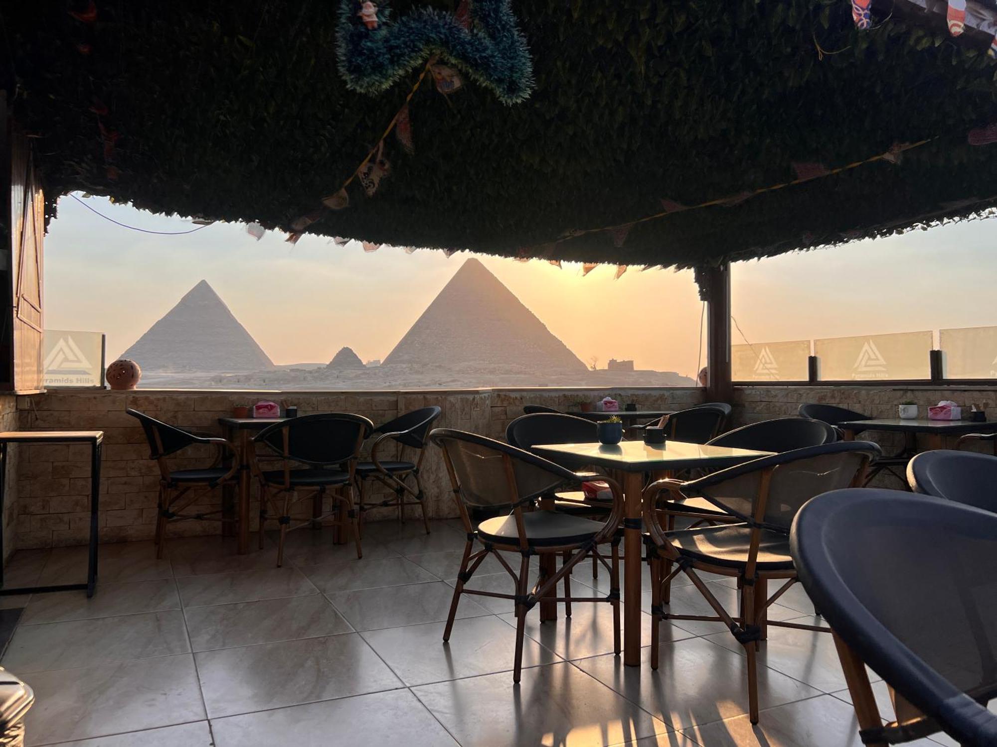 Imhotep Pyramids View Inn Kafret el-Gabal المظهر الخارجي الصورة